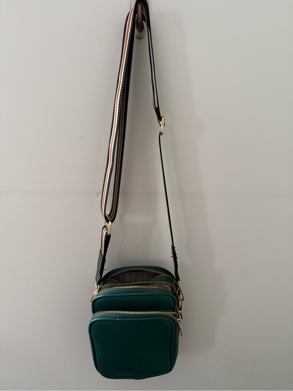 Multi Pocket PU Leather Casual Crossbody Bag with Adjustable Strap (Dark Teal)